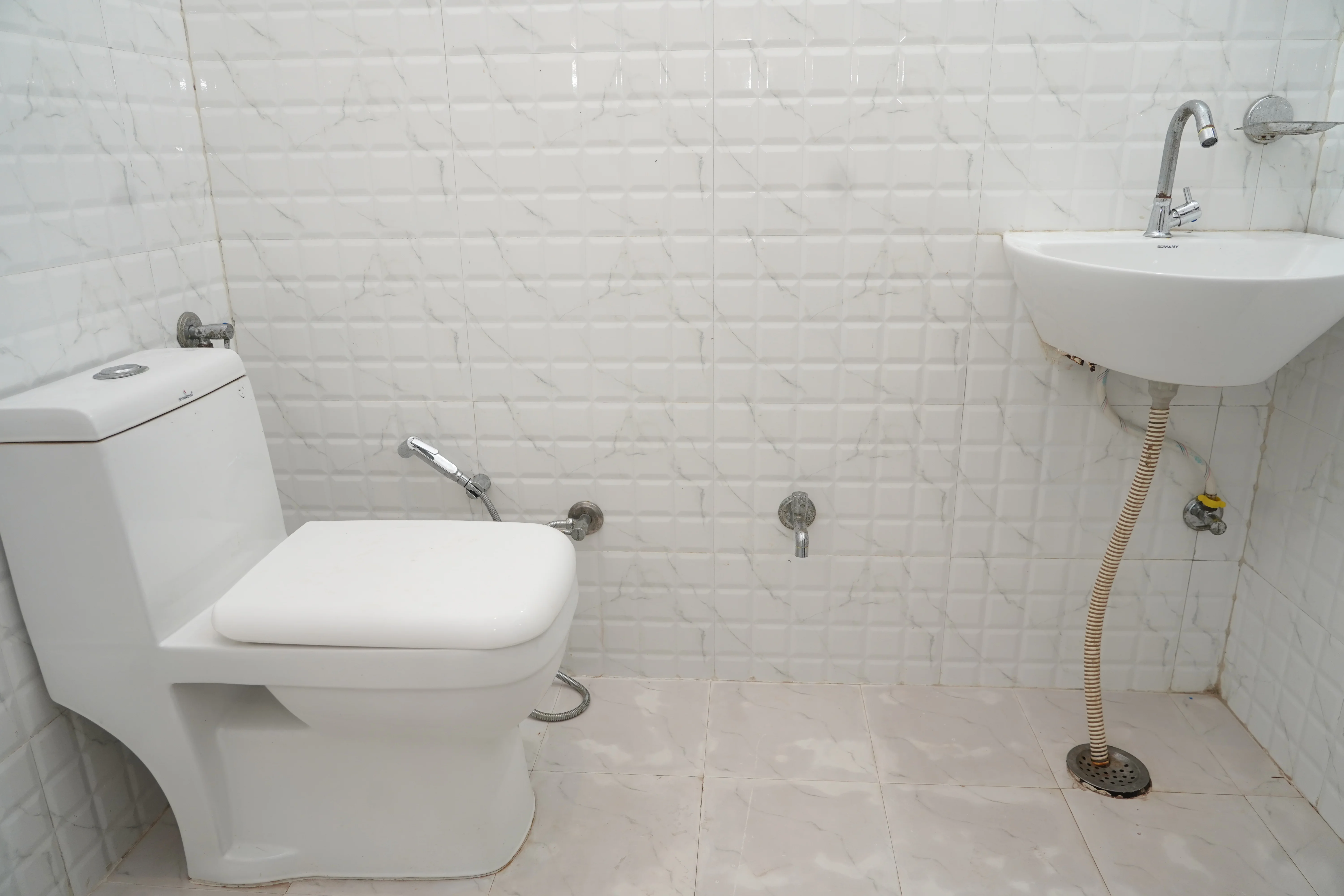 Sarayu homes - Thumbnail 3